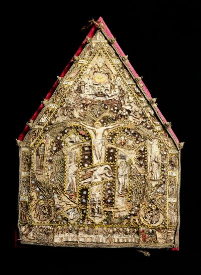Mitra Eveque w złotym dekorze z mozaiki z piór wykonanych przez hiszpańskich misjonarzy w Meksyku. XVI-wieczna Florencja, Museo degli Argenti autorstwa Spanish School