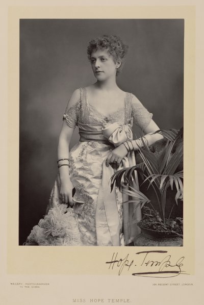 Świątynia Miss Hope, fotografia portretowa autorstwa Stanislaus Walery
