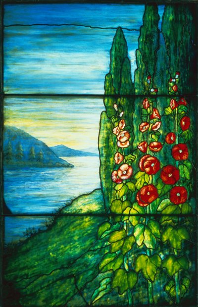 Scena nad jeziorem z kwitnącymi malwami (witraż) autorstwa Studios Tiffany