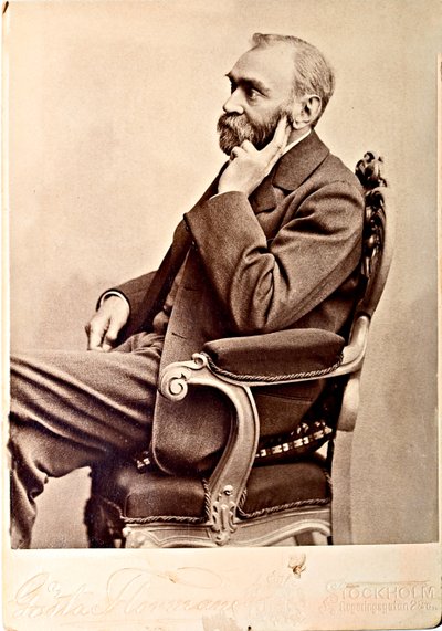Alfred Nobel (1833-1896), Atelier Florman, Sztokholm. Zdjęcie albuminy autorstwa Swedish Photographer