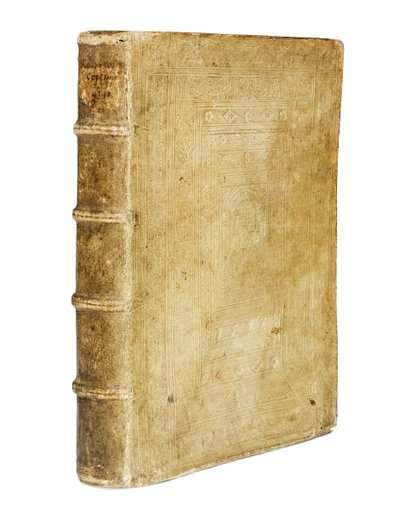 „O obrotach celestium” Mikołaja Kopernika i „Narratio Prima” Mikołaja Kopernika i „De Libris Revolutions” Georga Johana Rheticusa, dwie prace w jednym tomie, Bazylea autorstwa Swiss School