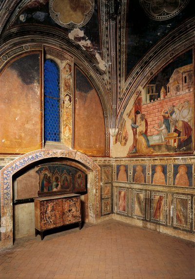 Widok kaplicy ozdobionej freskami autorstwa Taddeo Gaddi