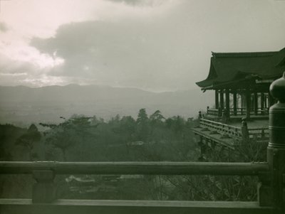 Świątynia Kiyomizu-dera w Kioto, około 1900-1915 (zdjęcie) autorstwa Teijiro Takagi