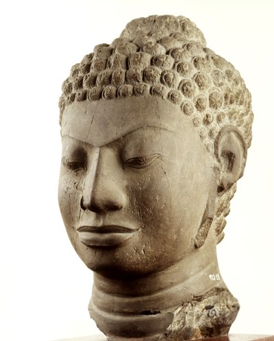 Głowa Buddy autorstwa Thai School