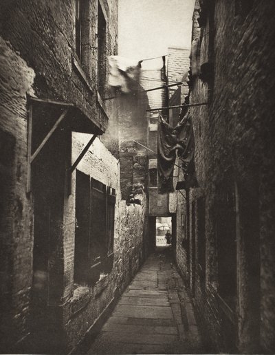Dziedziniec nr 101, High Street (#8) autorstwa Thomas Annan