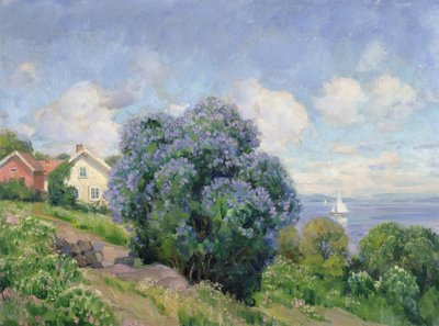 Letni krajobraz z krzakiem bzu, domem i żaglówką (olej na płótnie) autorstwa Thorolf Holmboe