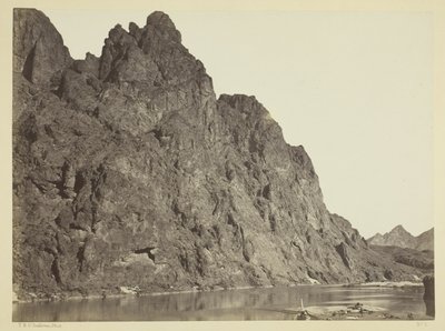 Bluff naprzeciwko obozu Big Horn, Black Cañon, rzeka Kolorado autorstwa Timothy O