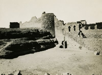 Klasztor św. Symeona, widok od południowego wschodu, Asuan, Egipt, zdjęcie Ugo Monneret de Villard autorstwa Ugo Monneret de Villard