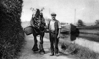 Koń ciągnący barkę, 1926-1927 autorstwa Unbekannt