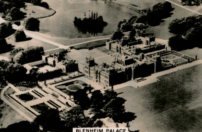 Widok z lotu ptaka na Pałac Blenheim, 1939 autorstwa Unbekannt