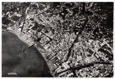 Widok z lotu ptaka na Funchal na Maderze z Zeppelina, 1928 1933 autorstwa Unbekannt