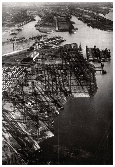 Widok z lotu ptaka stoczni Bremer Vulkan, Brema, Niemcy, z Zeppelina, c1931 1933 autorstwa Unbekannt