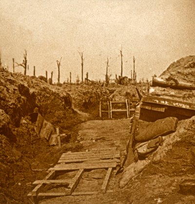 Po bombardowaniu, c1914-c1918 autorstwa Unbekannt