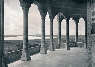 Agra. Balkon Wieży Jaśminowej ukazujący Taj, ok. 1910. autorstwa Unbekannt