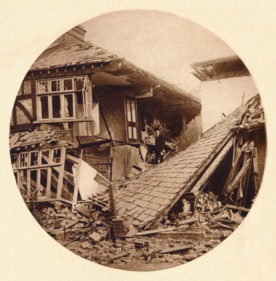 Uszkodzenia nalotu w Croydon, 1915 1935 autorstwa Unbekannt