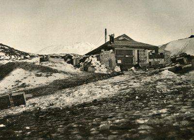 Kolejny widok chaty latem, ok. 1908, 1909 autorstwa Unbekannt