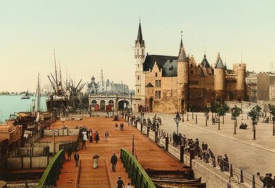 Antwerpia (Anvers). Widok na stary zamek (Het Steen) do portu. około 1900 autorstwa Unbekannt