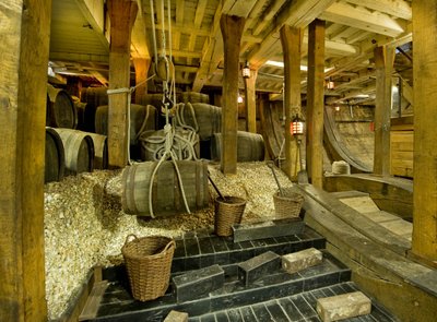 Balast w ładowni HMS Victory, 2013 (zdjęcie) autorstwa Unbekannt