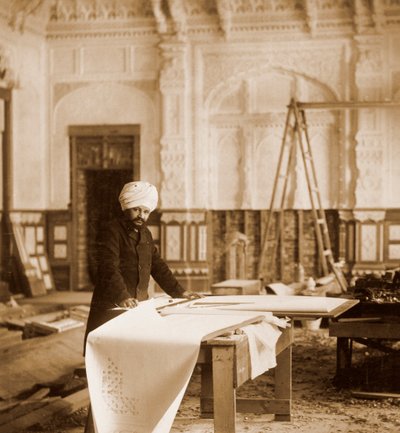 Bhai Ram Singh w pracy w Indian Room, Osborne House, Isle of Wight, 1892 autorstwa Unbekannt