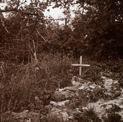 Ciało niemieckiego żołnierza, Ablain-Saint-Nazaire, północna Francja, c1914-c1918. autorstwa Unbekannt
