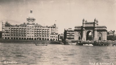 Bombaj - Taj & Gateway, c1930. autorstwa Unbekannt