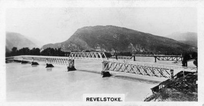Most na rzece Columbia, Revelstoke, Kolumbia Brytyjska, Kanada, ok. 1920 r. autorstwa Unbekannt