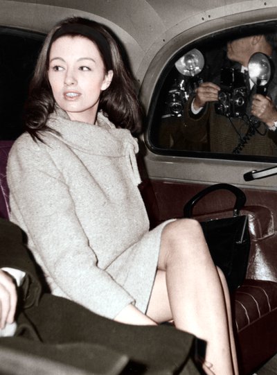 Christine Keeler przybywa do Old Bailey, Londyn, 1963 autorstwa Unbekannt