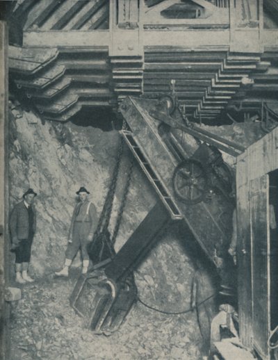 Wydrapywanie serca góry do tunelu w Colorado City, ok. 1935 r. autorstwa Unbekannt