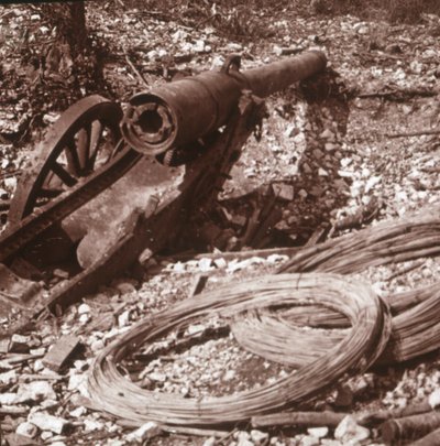 Zniszczone działo 155, c1917-c1918 autorstwa Unbekannt
