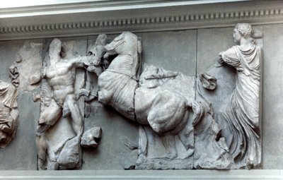 Fragment Wielkiego Fryzu Ołtarza Pergamońskiego, 180-159 pne autorstwa Unbekannt