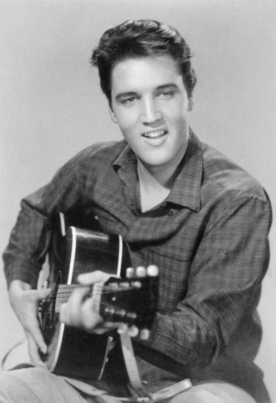 Elvis Presley, amerykański piosenkarz i aktor, lata 50. autorstwa Unbekannt