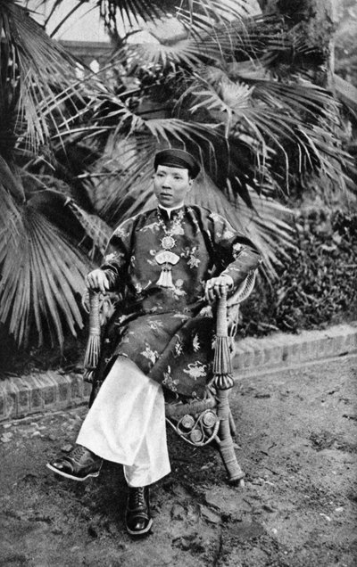 Cesarz Khai Dinh 1885-1925, 12. cesarz dynastii Nguyen, Annam, Wietnam, 1922 autorstwa Unbekannt