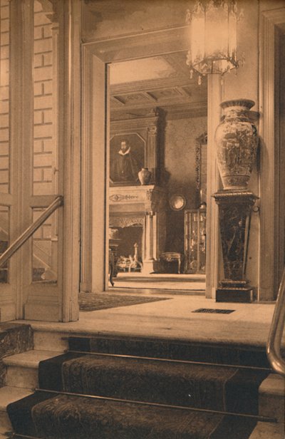 Wejście do foyer ambasady kubańskiej w Brukseli, Belgia, 1927. autorstwa Unbekannt