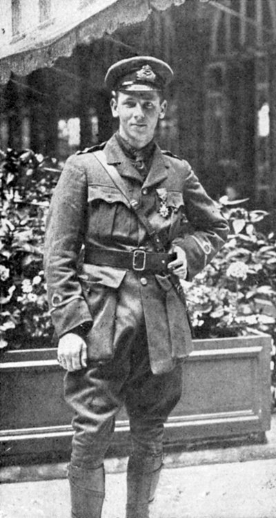 Porucznik lotniczy Rex Warneford VC, brytyjski pilot, 1915 autorstwa Unbekannt