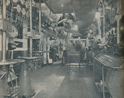 Czołowa maszynownia cesarzowej Wielkiej Brytanii, z platformą sterowniczą, 1936 autorstwa Unbekannt