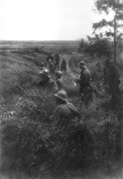 Pozycja francuskiej piechoty w zatopionym pasie, na północ od Villers-Cotterets, Aisne, Francja, 1918 autorstwa Unbekannt