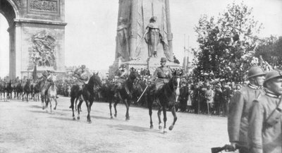Generał Montuori i wojska włoskie podczas parady zwycięstwa, Paryż, Francja, 14 lipca 1919 autorstwa Unbekannt
