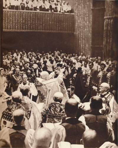 Jerzy VI zostaje koronowany koroną św. Edwarda w dniu koronacji, 1937 autorstwa Unbekannt