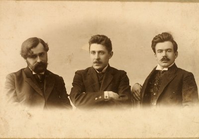 Georgy Chulkov, Vasili Milioti i Genrich Tasteven, rosyjscy pisarze, 1900 autorstwa Unbekannt