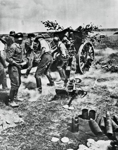Artyleria niemiecka w akcji na froncie wschodnim, 1941 autorstwa Unbekannt