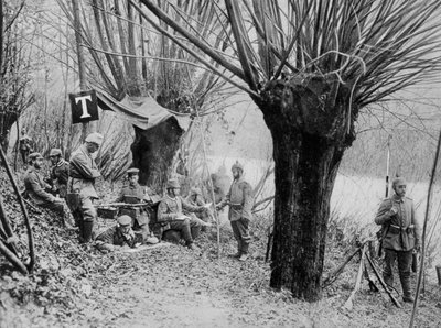 Niemiecka polowa stacja telefoniczna, Aisne, Francja, I wojna światowa, 1915 autorstwa Unbekannt