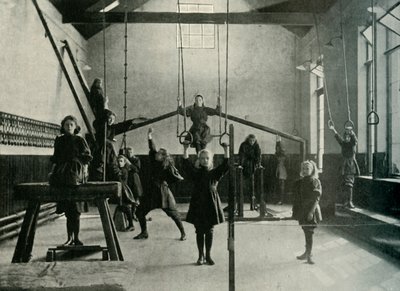 Gimnastyczki w Królewskim Instytucie Głuchoniemych, Friar Gate, Derby, 1902. autorstwa Unbekannt