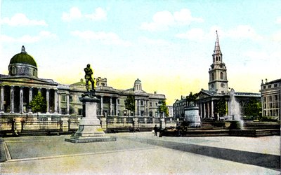Pomnik Gordona i Galeria Narodowa, Trafalgar Square, Londyn, XX wiek autorstwa Unbekannt