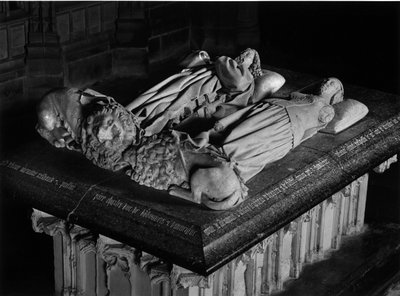 Sztuka gotycka: Gisants autorstwa Karola I Burbon (1401-1457) i Agnes of Burgundy (1407-1476) wyrzeźbiona przez Jacquesa Morela (1417-1459). 1448-1453. Kościół św. Piotra de Souvigny (Allier). autorstwa Unbekannt