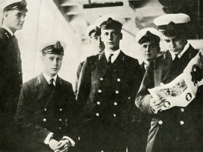 Jego Wysokość zasiada wśród swoich kolegów kadetów, ok. 1910, 1937. autorstwa Unbekannt