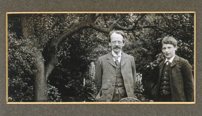 J J Thomson z synem Georgem, ok. 1909 autorstwa Unbekannt