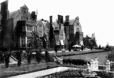 Dom Killarney, ok. 1882 r. autorstwa Unbekannt