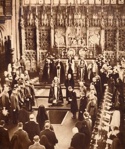 Król Edward VIII posypuje ziemią trumnę swojego ojca, 1936. autorstwa Unbekannt