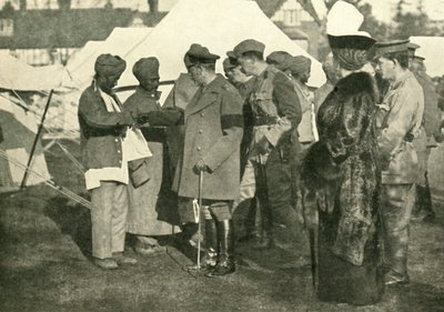 King George i Queen Mary odwiedzają rannych żołnierzy, I wojna światowa, 1915, c1920. autorstwa Unbekannt