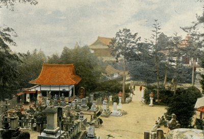 Le Cimetiere Kurodani a Kioto, Tombes Sculptees, Nagrobki na cmentarzu Kurodani, Kioto, 1900. autorstwa Unbekannt